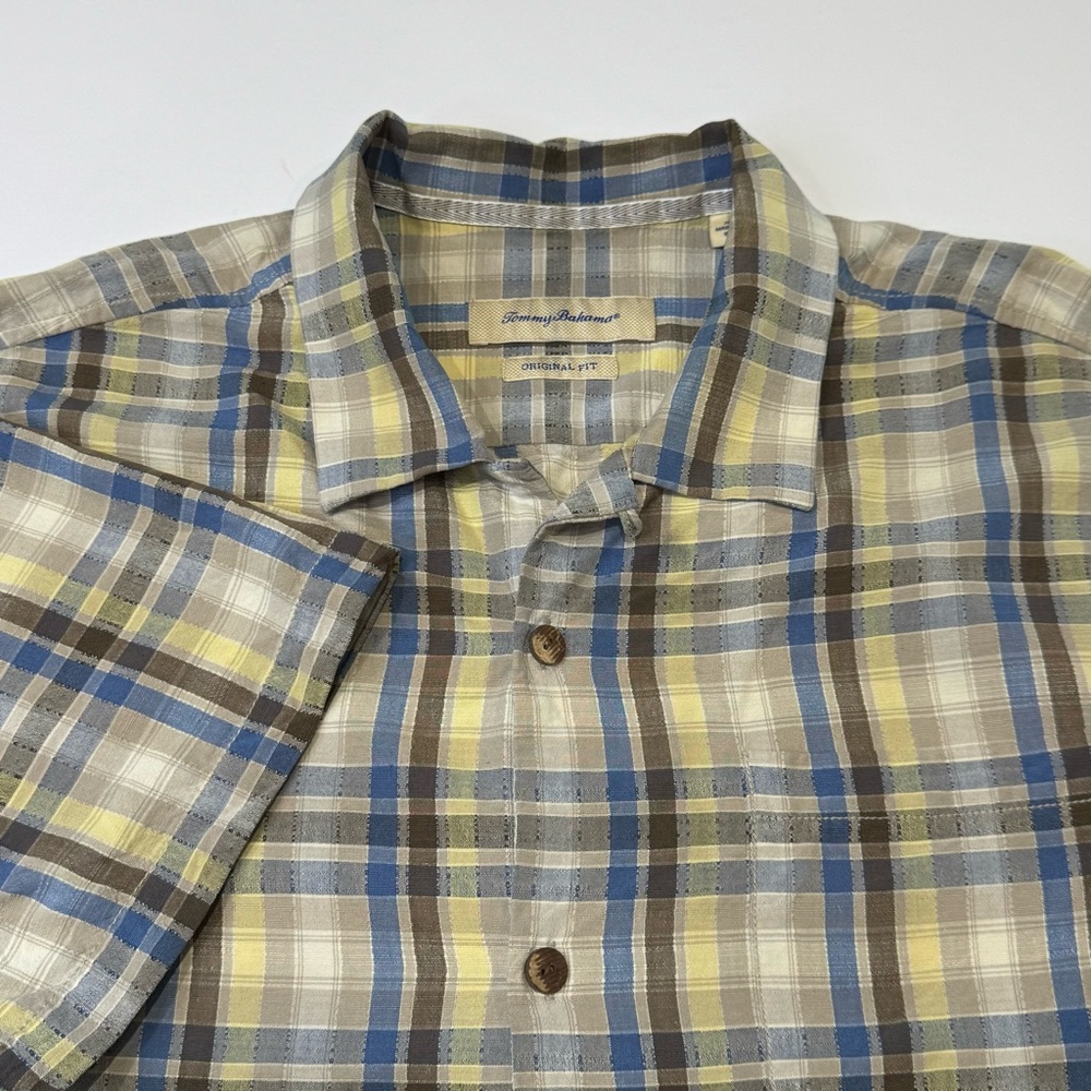 Tommy Bahama Original Fit Men's XL 100% Silk Short Sleeve Blue Tan Yellow